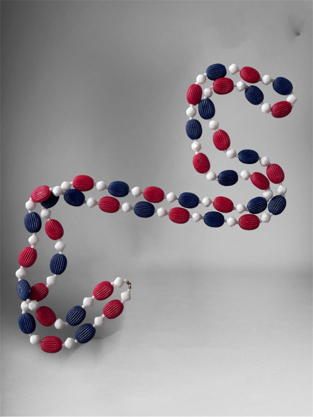 3/$20 VTG Long Red, White & Blue Lucite Bead Necklace